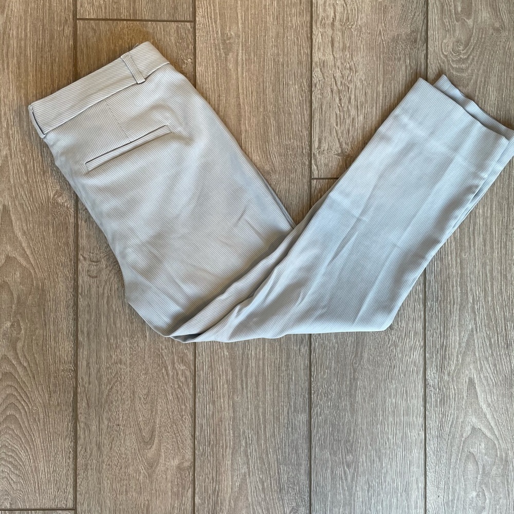 Banana republic mid rise Sloan pant blue pinstripe